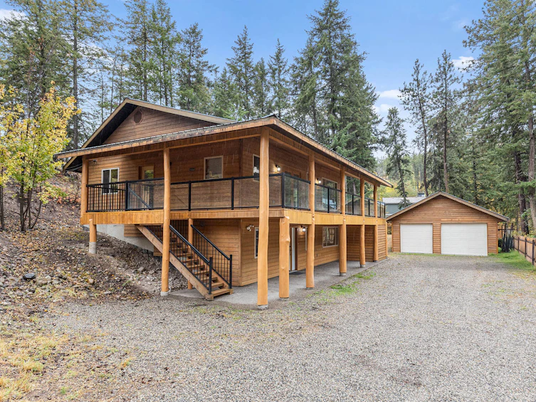 849 Balsam Road, West Kelowna, BC, V1Z 3V7