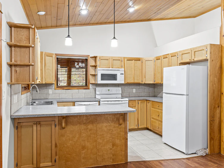 849 Balsam Road, West Kelowna, BC, V1Z 3V7 - 18