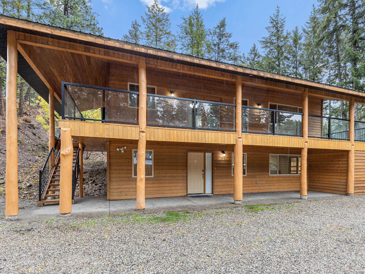 849 Balsam Road, West Kelowna, BC, V1Z 3V7 - 2