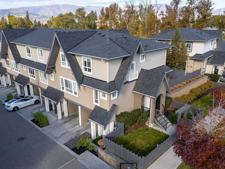 53-680 Old Meadows Road, Kelowna, BC, V1W 5L4 - 3