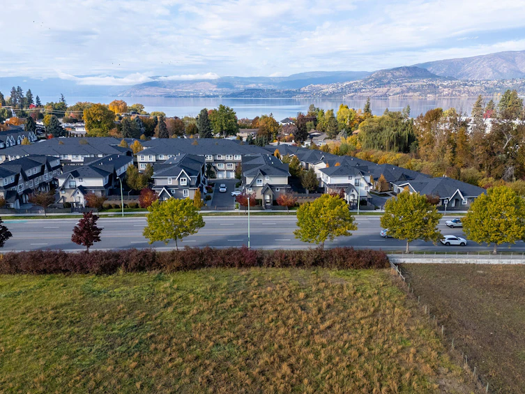 53-680 Old Meadows Road, Kelowna, BC, V1W 5L4 - 36