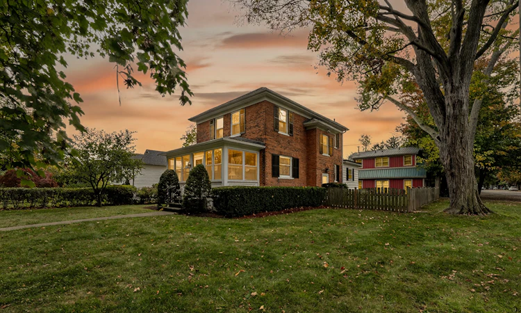 54 Platoff Street
