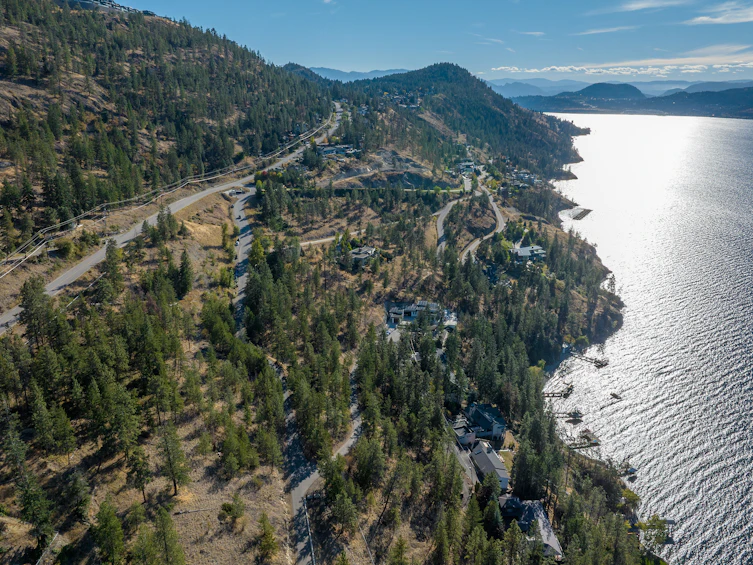 210 Clifton Road, Kelowna, BC, V1V 1G3 - 10