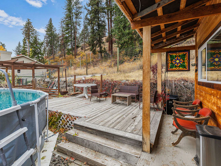 5817 Victoria Street, Peachland, BC, V0H 1X4 - 46