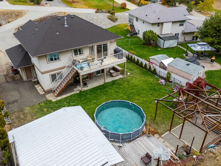 5817 Victoria Street, Peachland, BC, V0H 1X4 - 39