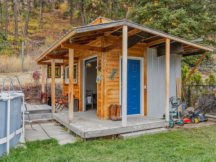 5817 Victoria Street, Peachland, BC, V0H 1X4 - 48