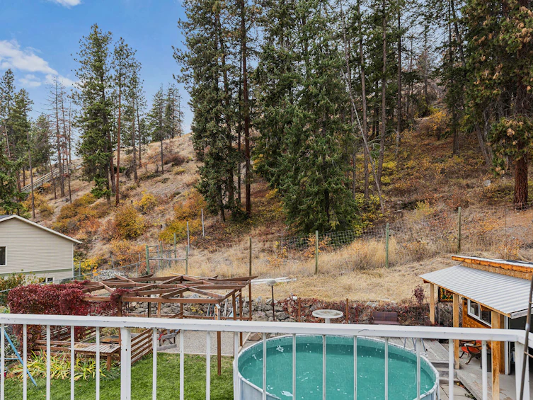 5817 Victoria Street, Peachland, BC, V0H 1X4 - 8