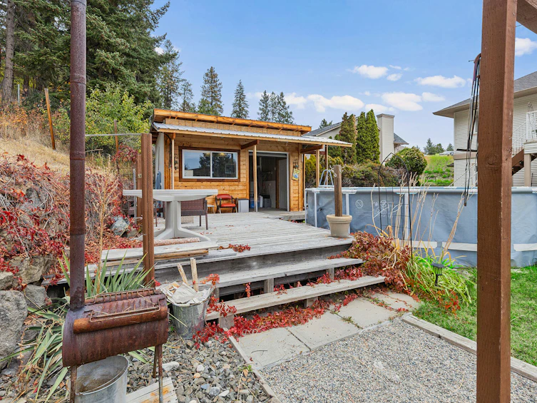 5817 Victoria Street, Peachland, BC, V0H 1X4 - 47