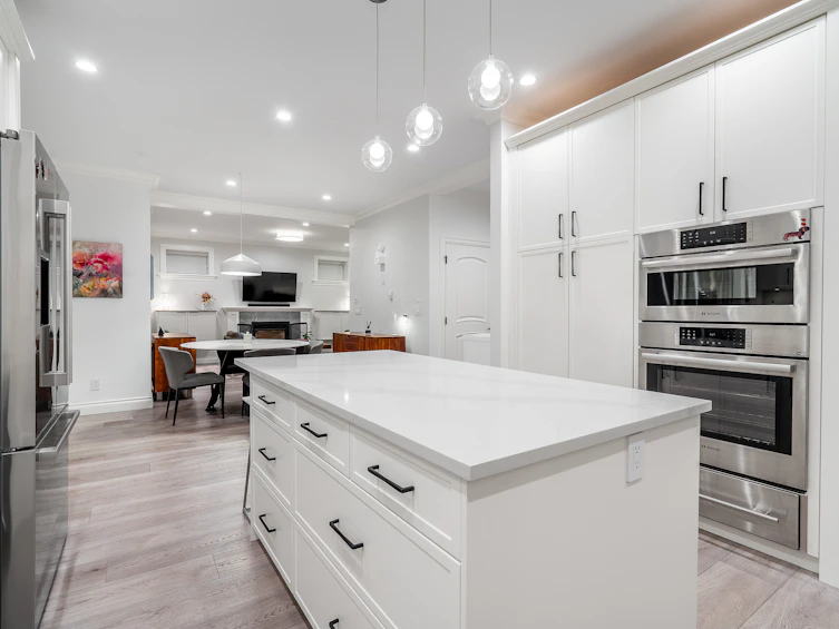 559 E 4th Street, North Vancouver, BC, V7L 1J7 - 13