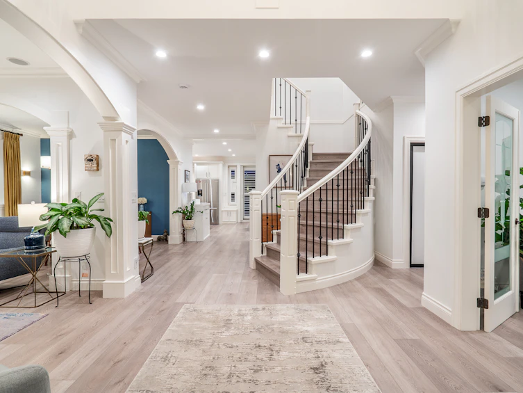 559 E 4th Street, North Vancouver, BC, V7L 1J7 - 4