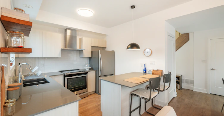 199 Pine Grove 304 Road, Vaughan, ON, L4L 2H7 - 17