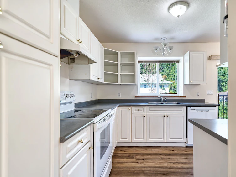 5833 Heron Place, Sechelt, BC, V7Z 0R3 - 17