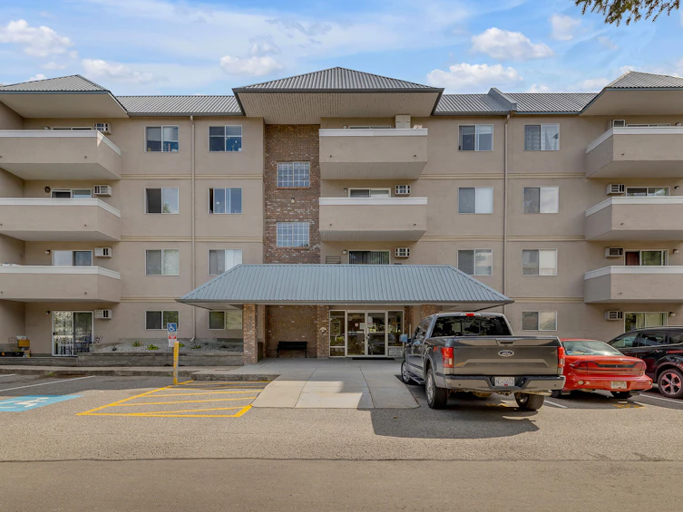 201-3180 De Montreuil Court, Kelowna, BC, V1W 3W4 - 3