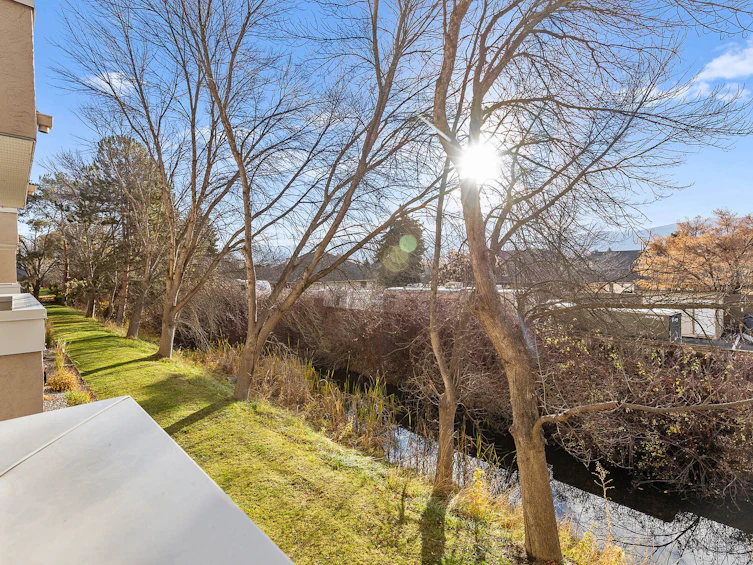 201-3180 De Montreuil Court, Kelowna, BC, V1W 3W4 - 13