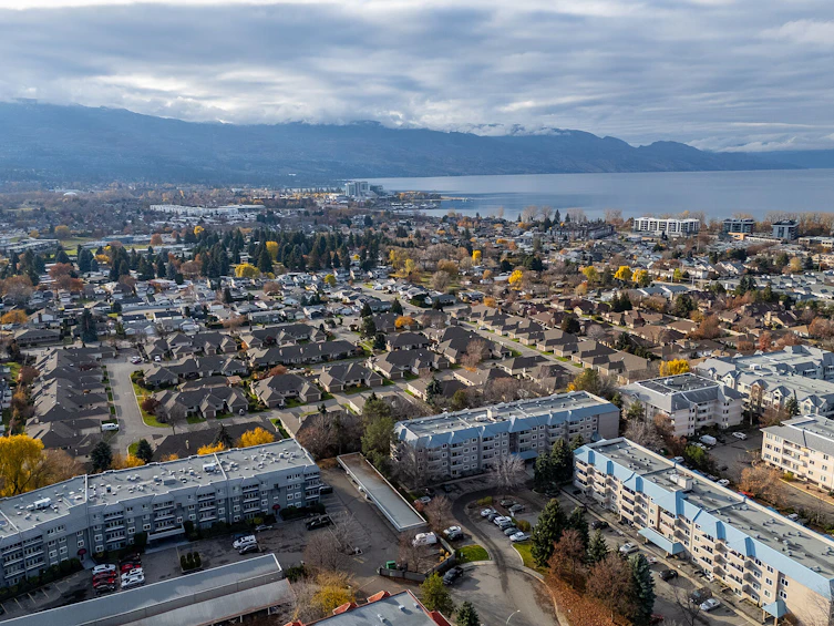 201-3180 De Montreuil Court, Kelowna, BC, V1W 3W4 - 35