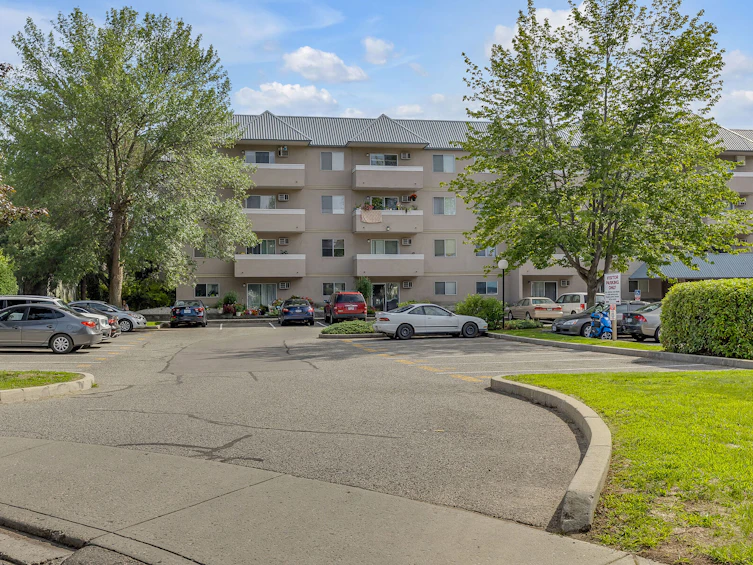 201-3180 De Montreuil Court, Kelowna, BC, V1W 3W4 - 2