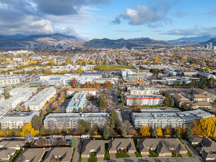 201-3180 De Montreuil Court, Kelowna, BC, V1W 3W4 - 31