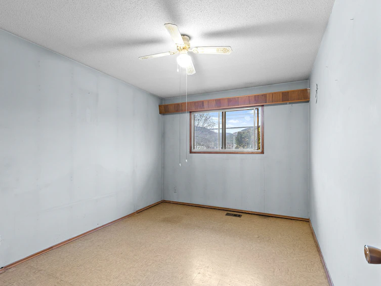 1451 Ross Road, West Kelowna, BC, V1W 1L5 - 11