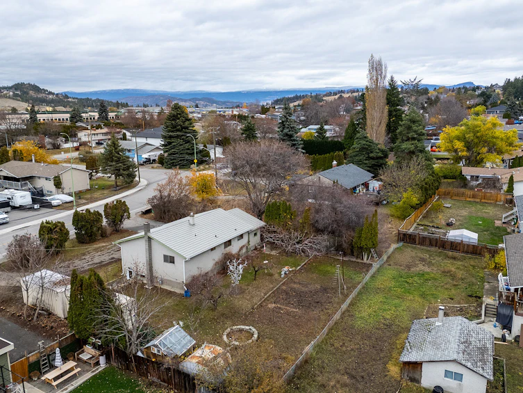 1451 Ross Road, West Kelowna, BC, V1W 1L5 - 25
