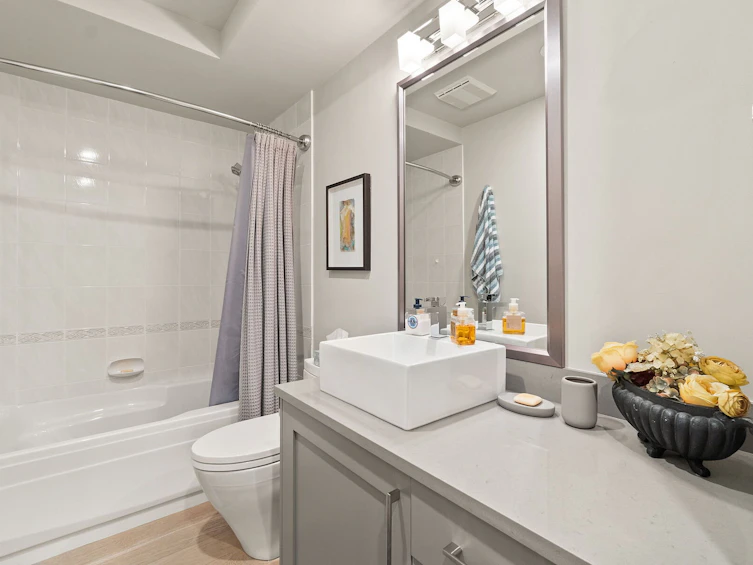 201-3105 Deer Ridge Drive, West Vancouver, BC, V7S 4W1 - 19