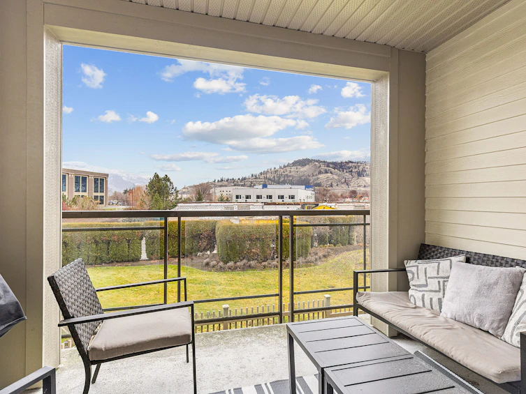 210-1093 Sunset Drive, Kelowna, BC, V1Y 9Z4 - 17