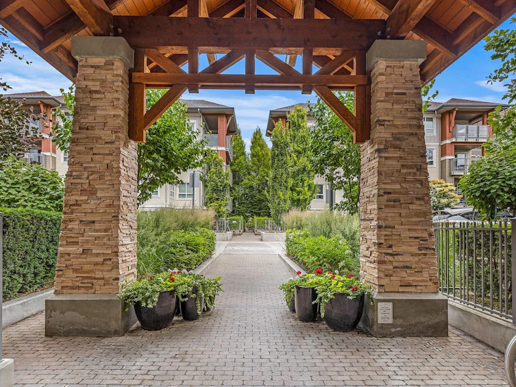 210-1093 Sunset Drive, Kelowna, BC, V1Y 9Z4 - 37