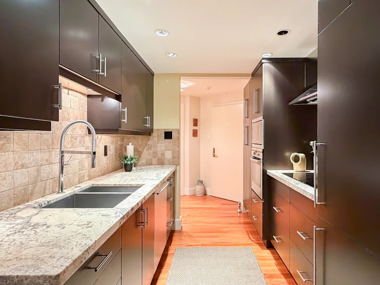 109-1490 Pennyfarthing Drive, Vancouver, BC, V6J 4Z3 - 13