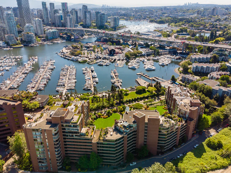 109-1490 Pennyfarthing Drive, Vancouver, BC, V6J 4Z3 - 37