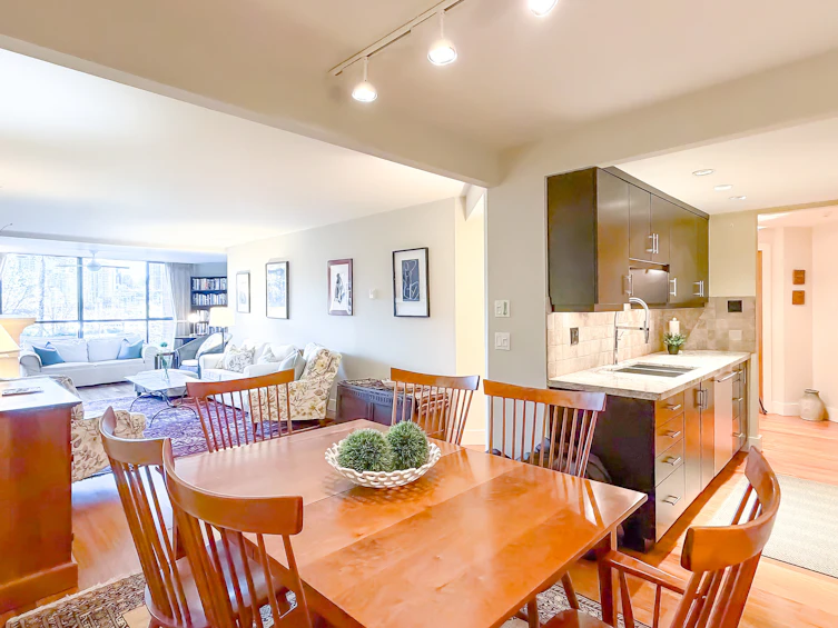 109-1490 Pennyfarthing Drive, Vancouver, BC, V6J 4Z3 - 12