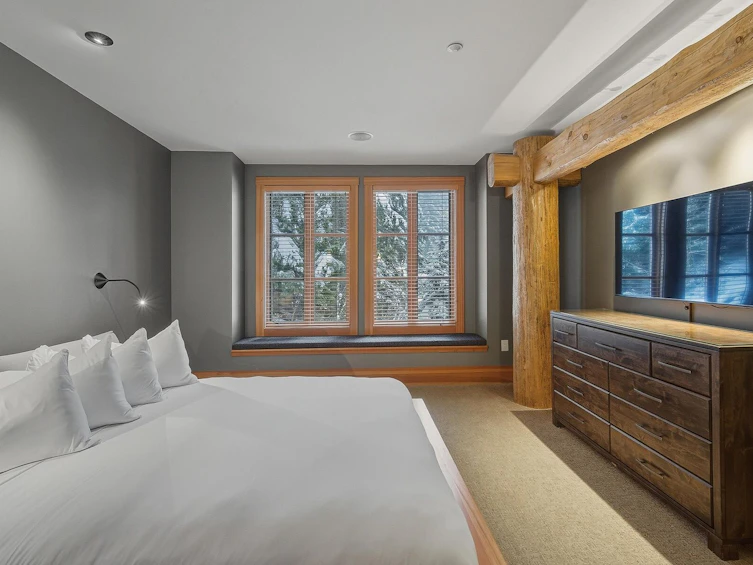10J-2300 Nordic Drive, Whistler, BC, V8E 0A6 - 11
