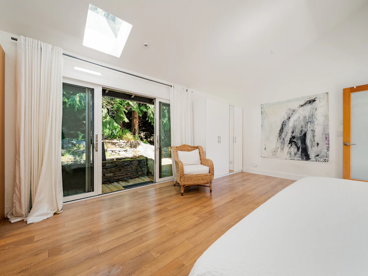 3985 Bayridge Avenue, West Vancouver, BC, V7V 3J6 - 16