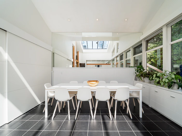 3985 Bayridge Avenue, West Vancouver, BC, V7V 3J6 - 11
