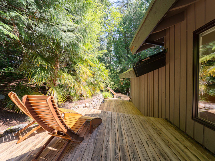 3985 Bayridge Avenue, West Vancouver, BC, V7V 3J6 - 28