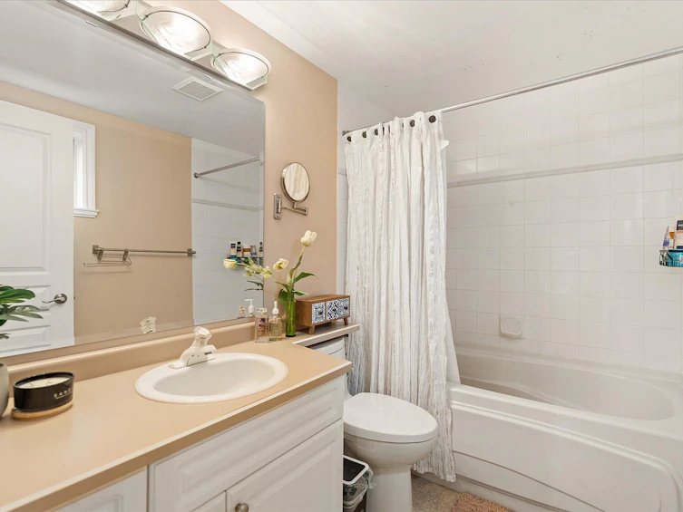 121-405 Quebec Street, Victoria, BC, V8V 4Z2 - 18
