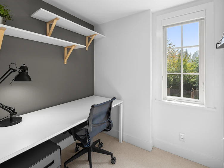 6-1133 Ridgewood Drive, North Vancouver, BC, V7R 0A4 - 16