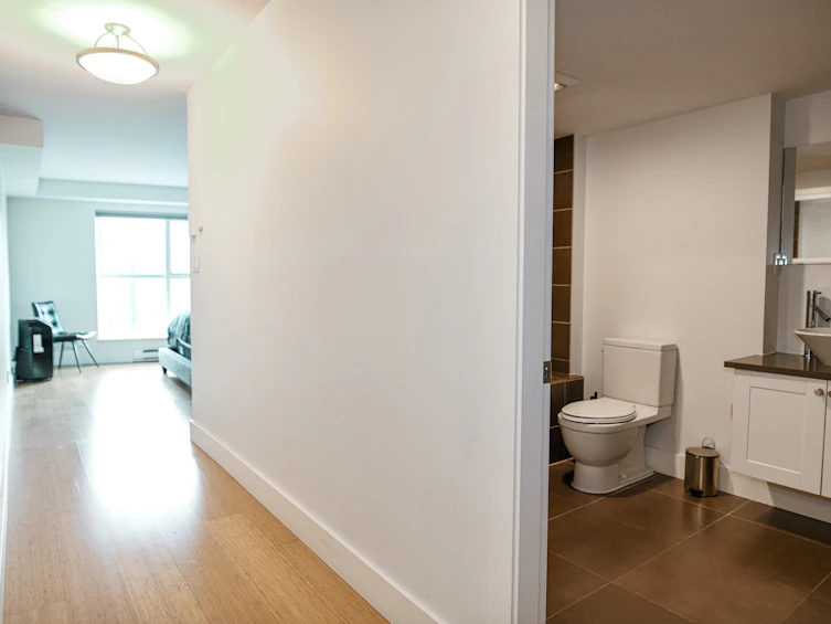 202-1188 Quebec Street, Vancouver, BC, V6A 4B3 - 13
