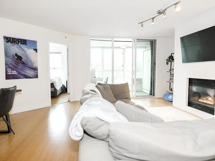 202-1188 Quebec Street, Vancouver, BC, V6A 4B3 - 10