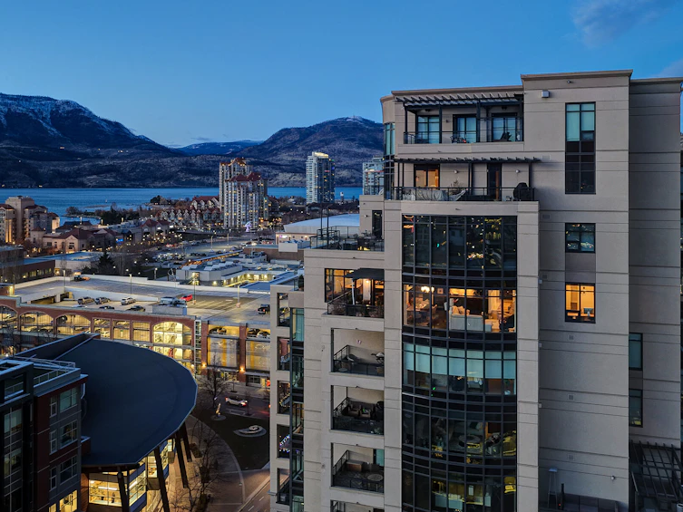1202-1395 Ellis Street, Kelowna, BC, V1Y 1Z9 - 3