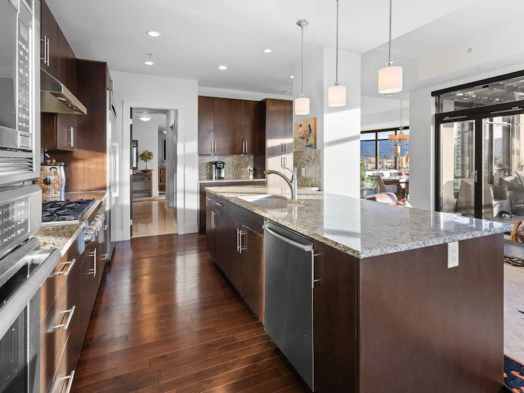 1202-1395 Ellis Street, Kelowna, BC, V1Y 1Z9 - 32