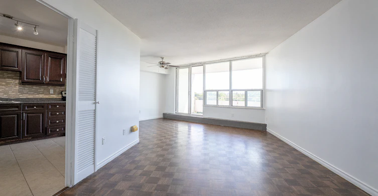 706-60 Pavane Link Way, Toronto, ON, M3C 2Y6 - 3