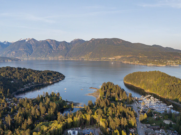 885 Rivendell Drive, Bowen Island, BC, V0N 1G0