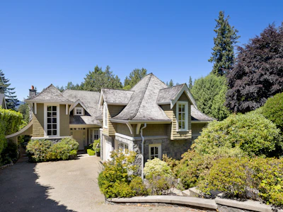 6154 Gleneagles Drive - 2
