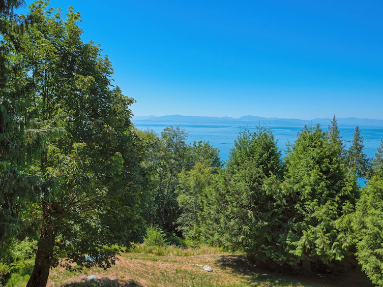 7949 Redrooffs Road, Halfmoon Bay, BC, V7Z 1C6 - 33