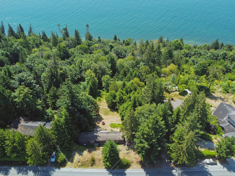 7949 Redrooffs Road, Halfmoon Bay, BC, V7Z 1C6 - 12