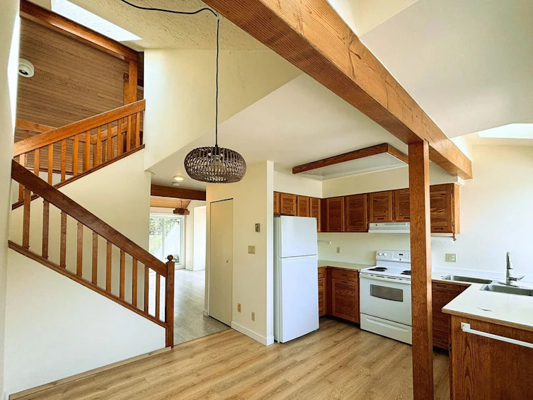 9-5753 Wharf Avenue, Sechelt, BC, V7Z 0H5 - 5