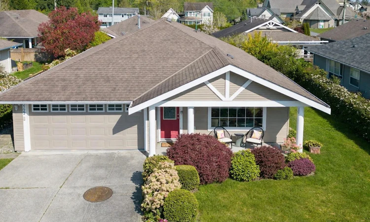5722 Emily Way