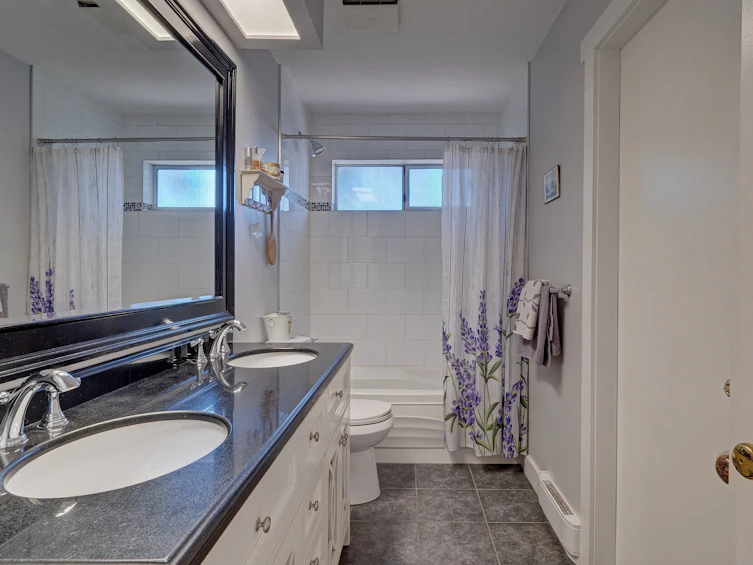 6557 Bjorn Place, Sechelt, BC, V7Z 0T4 - 35