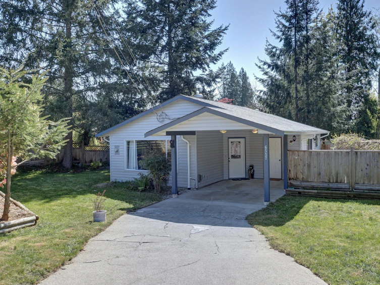 6557 Bjorn Place, Sechelt, BC, V7Z 0T4 - 4