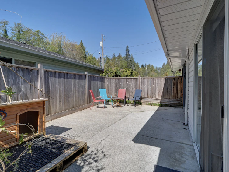 6557 Bjorn Place, Sechelt, BC, V7Z 0T4 - 26