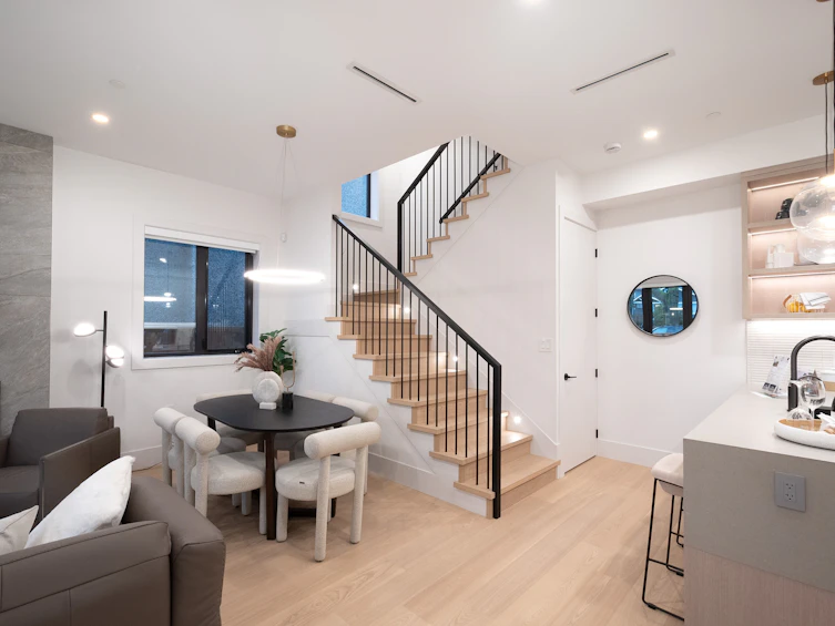 2493 Eton Street, Vancouver, BC, V5K 1J6 - 13